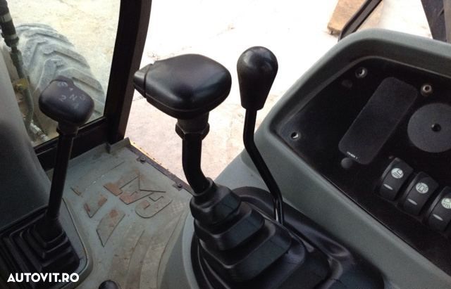 Caterpillar 428D - 9