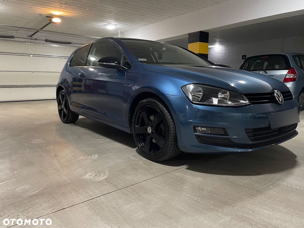 Volkswagen Golf 2.0 TDI BlueMotion Technology Lounge - 19
