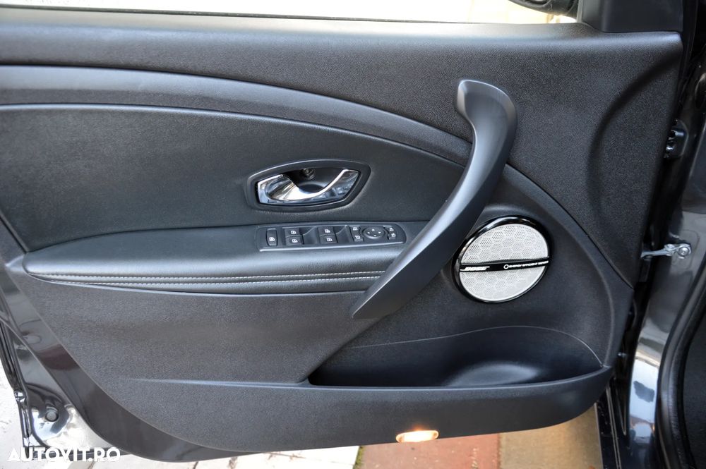 Renault Megane ENERGY dCi 110 Start & Stopp Bose Edition - 21