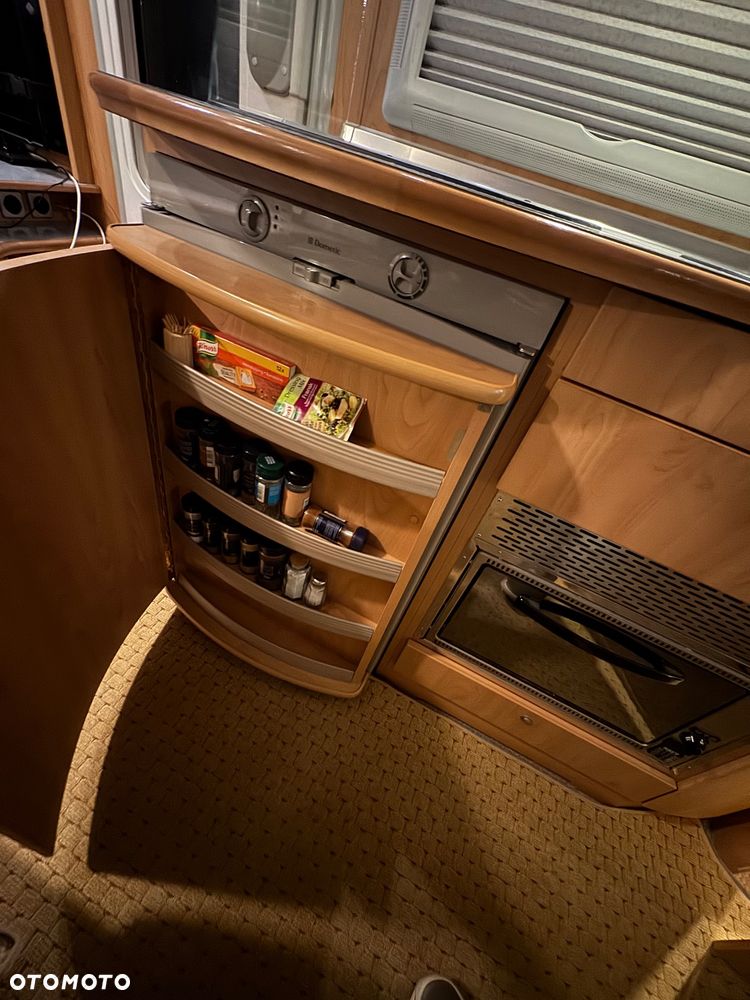 Burstner i660 ELEGANCE - 30