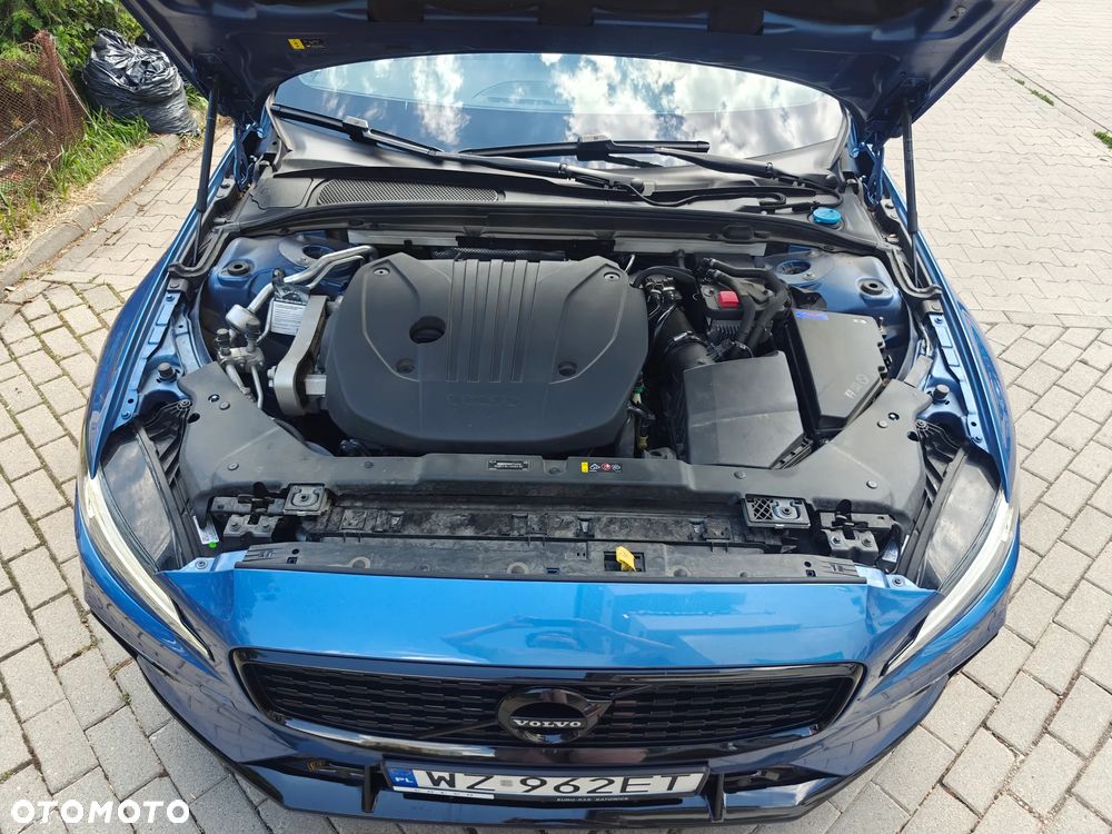 Volvo S60 B5 B AWD R-Design - 28