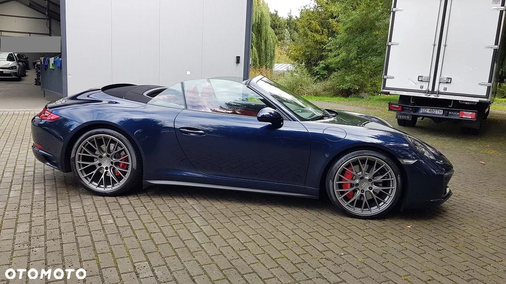 Porsche 911 Carrera 4S PDK - 7