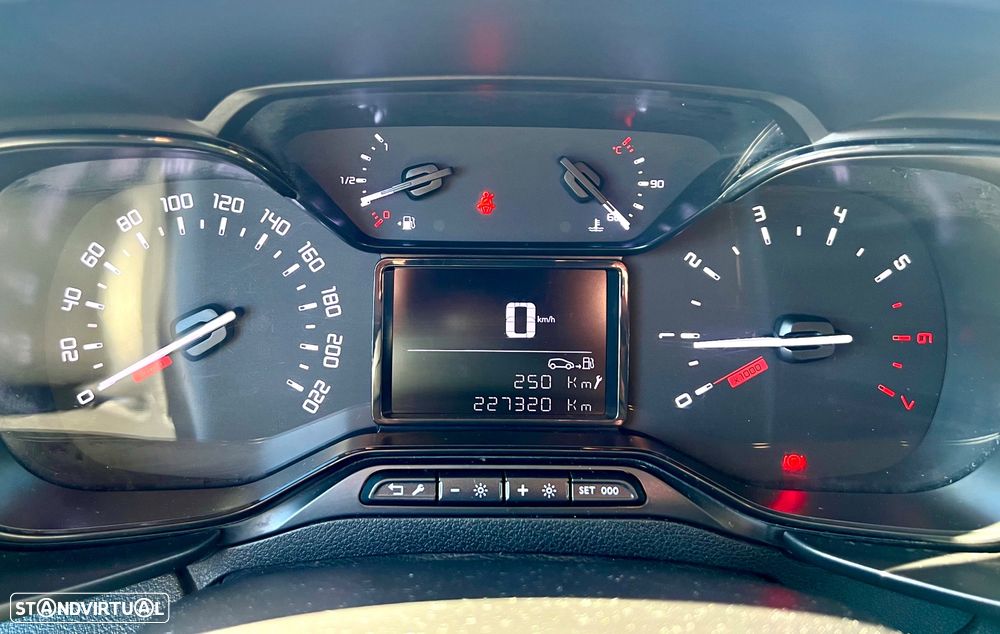 Citroën BERLINGO 1.5 BlueHDI 102cv 3L AC XL CONTROL | IVA DEDUTÍVEL - 16