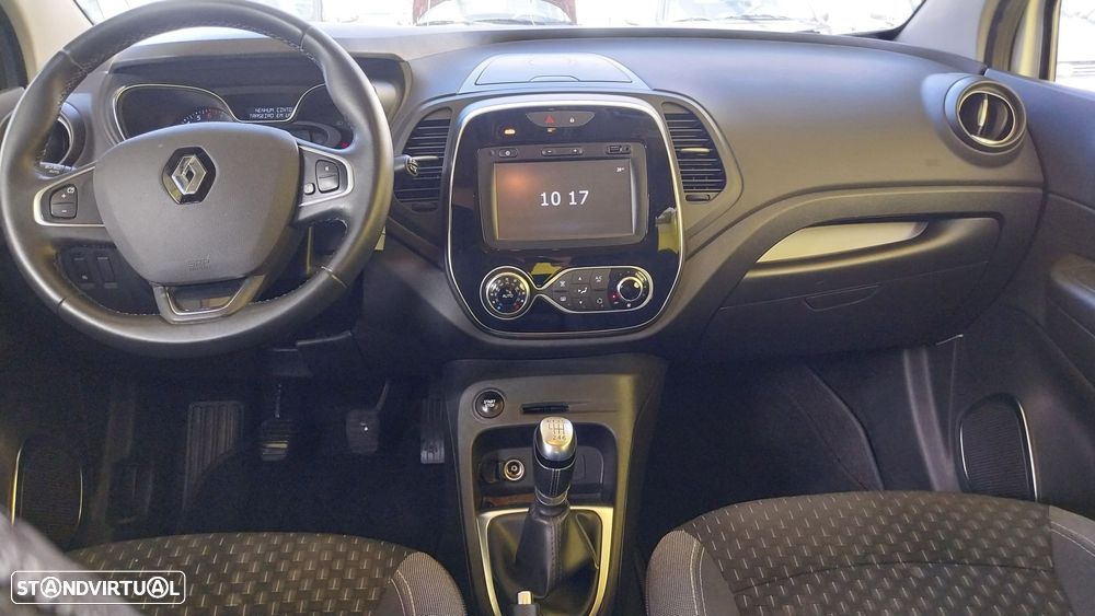 Renault Captur 1.2 TCe Exclusive - 17