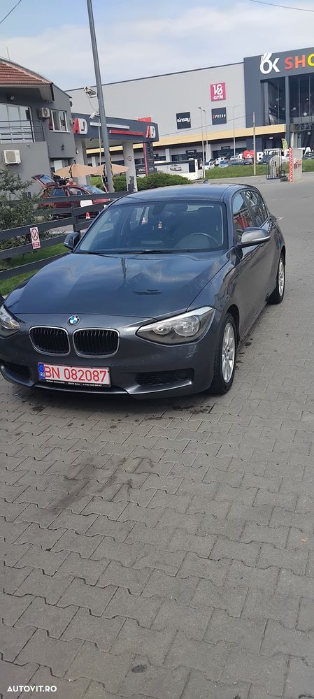 BMW Seria 1 118i Sport Line - 1