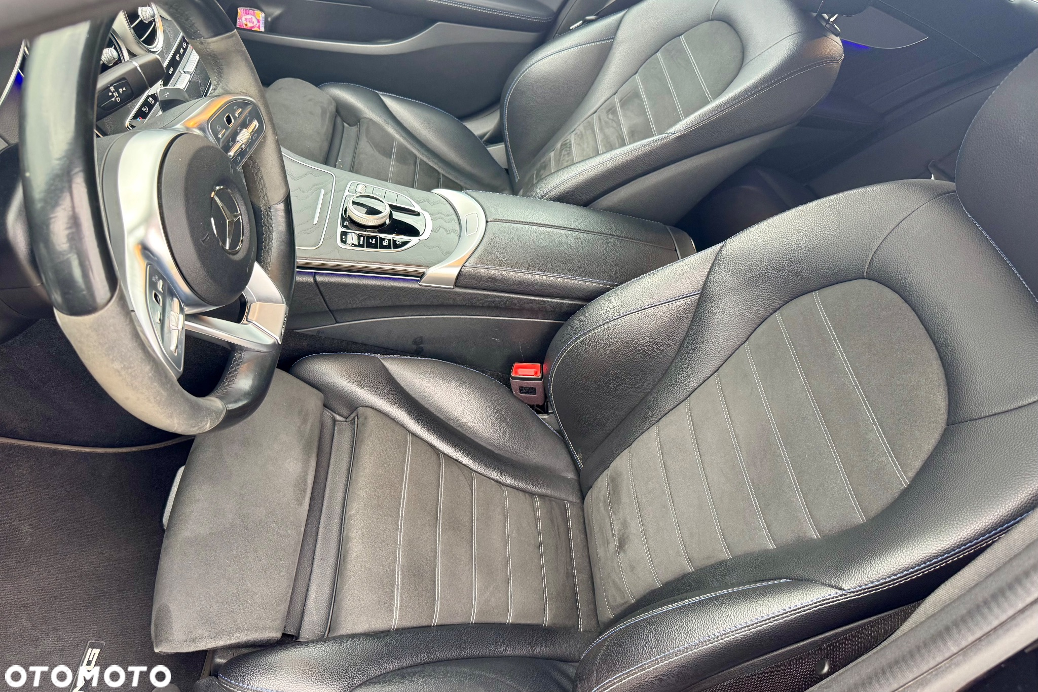 Mercedes-Benz Klasa C 220 d T 9G-TRONIC AMG Line - 25