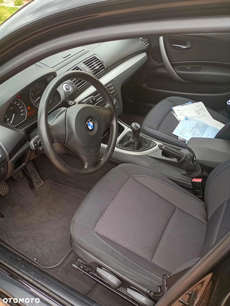 BMW Seria 1 116i - 5