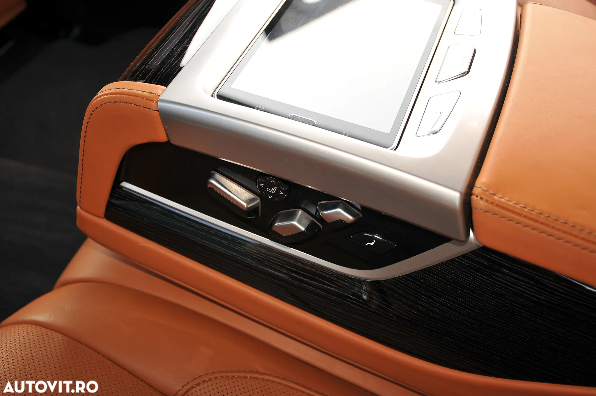 BMW Seria 7 745Le xDrive AT PHEV - 40