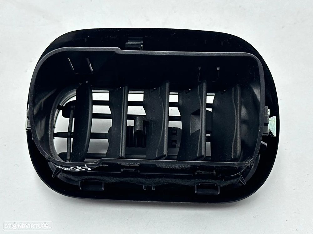 Saída Ar Lateral - Citroen C4 Cactus (2014) - 2