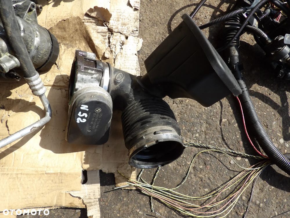 BMW - E60,E90 - KOLEKTOR SSĄCY - PRZEPUSTNICA - N52 - 7516946 - 1