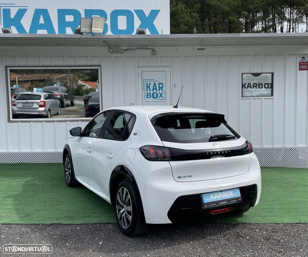Peugeot e-208 50 kWh Active — fotografia 5