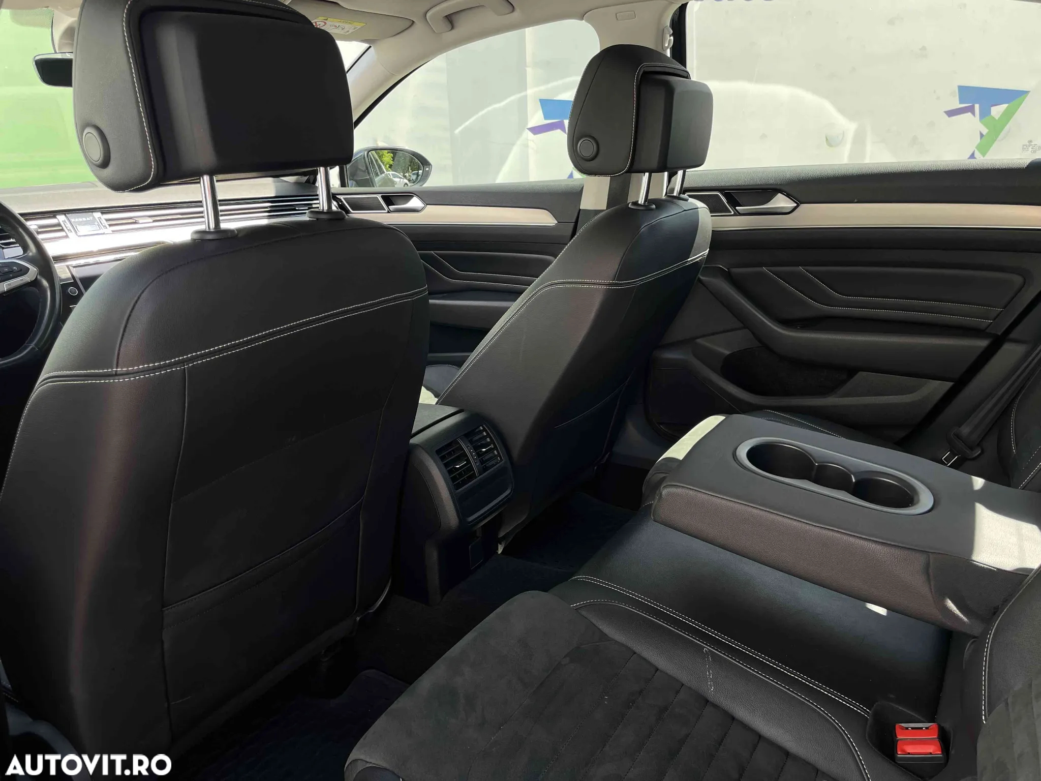 Volkswagen Passat - 15