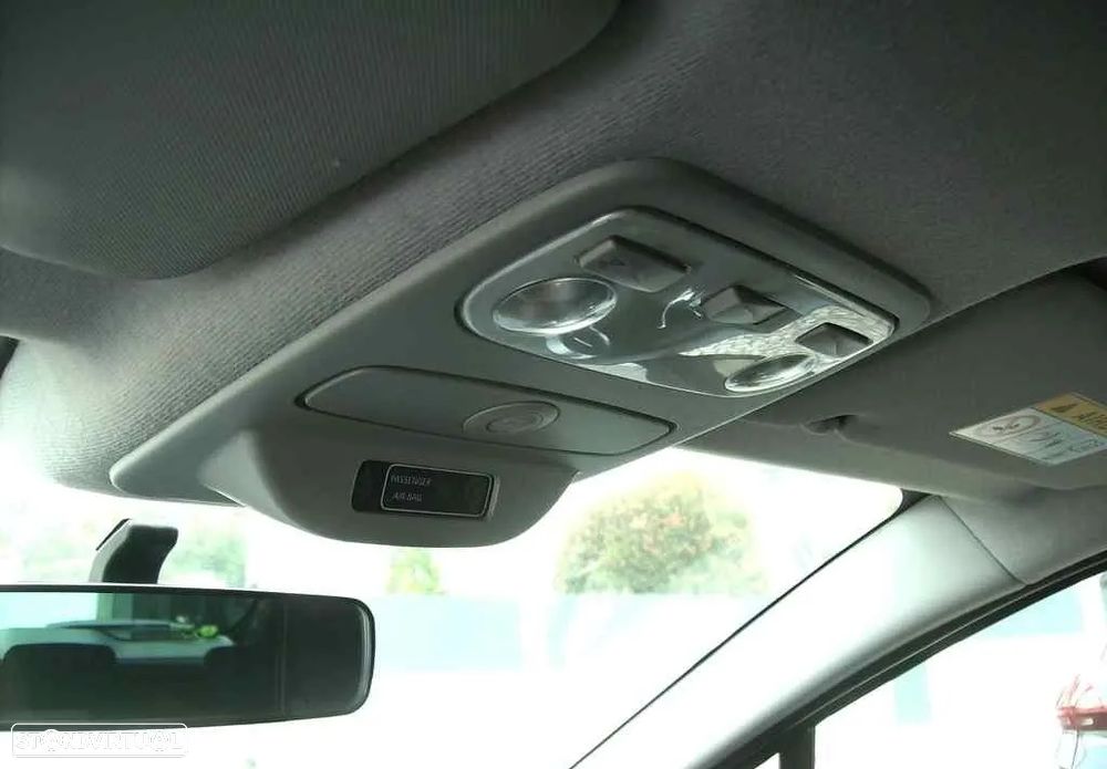 Renault Clio 0.9 TCE Limited - 31