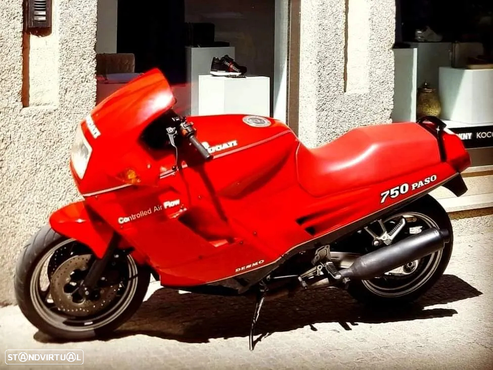 Ducati 750 Paso Califórnia Limited Edition - 2