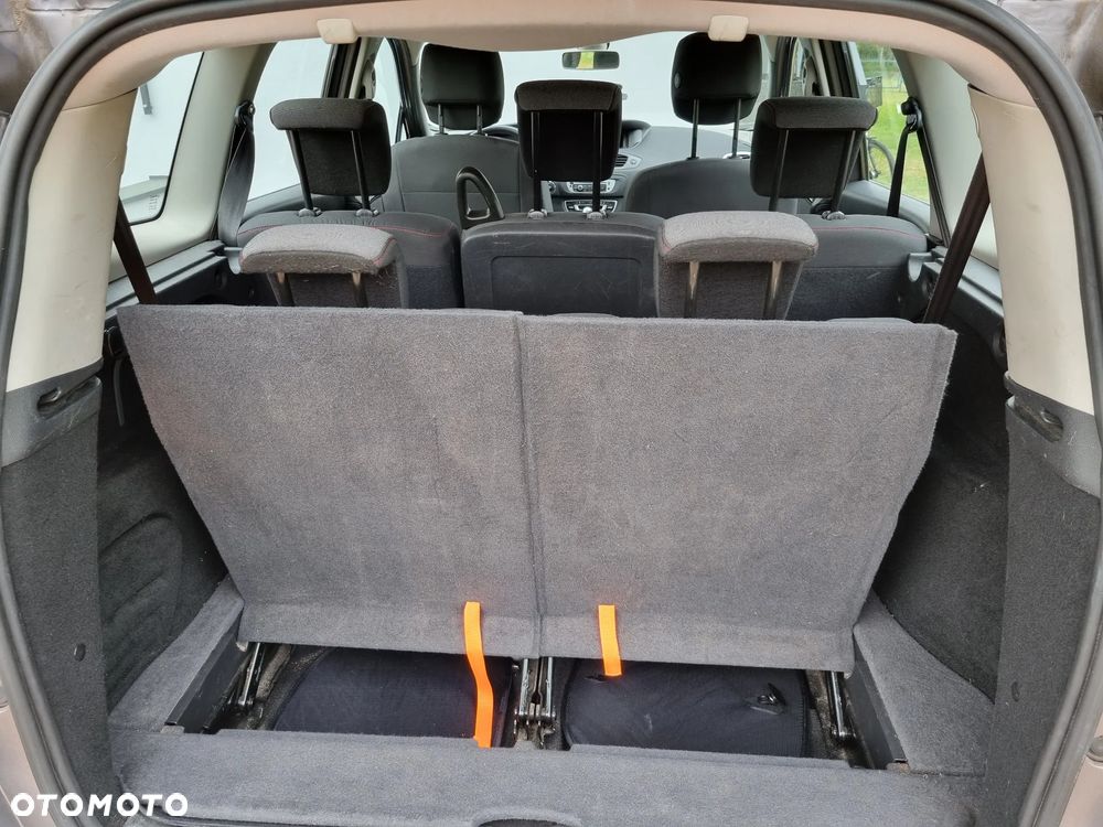 Renault Grand Scenic ENERGY TCe 115 Expression - 6