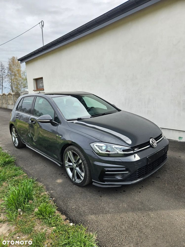 Volkswagen Golf 2.0 TDI SCR DSG R-Line - 4