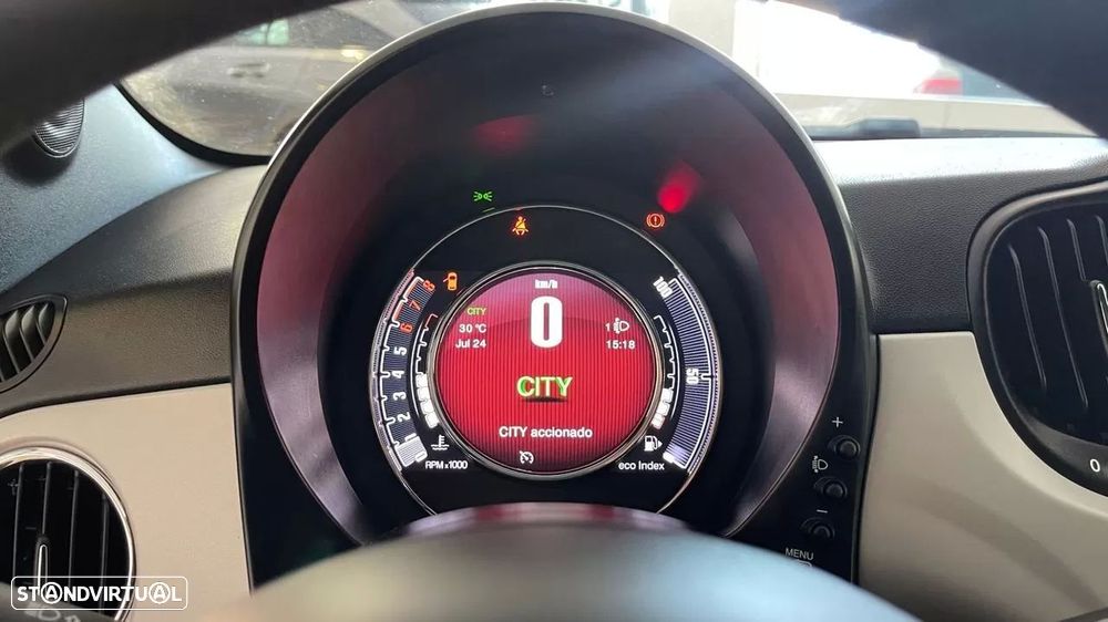 Fiat 500 1.0 Hybrid Launch Edition - 32