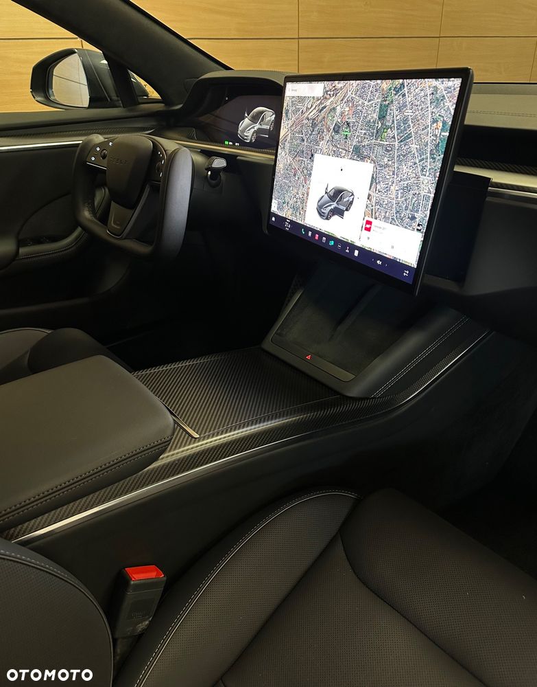 Tesla Model S Plaid - 8