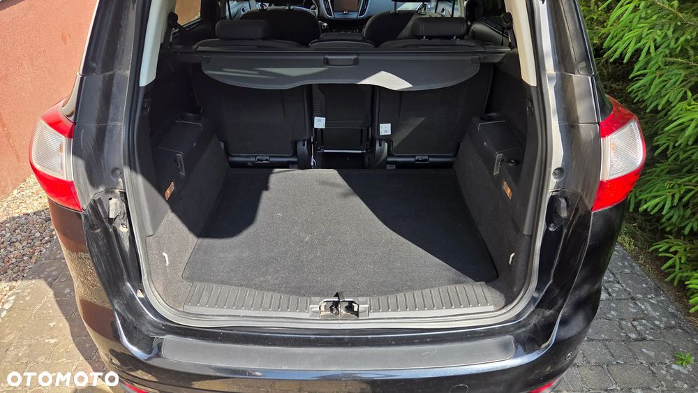 Ford Grand C-MAX ver-1-0-ecoboost-titanium-ass - 6
