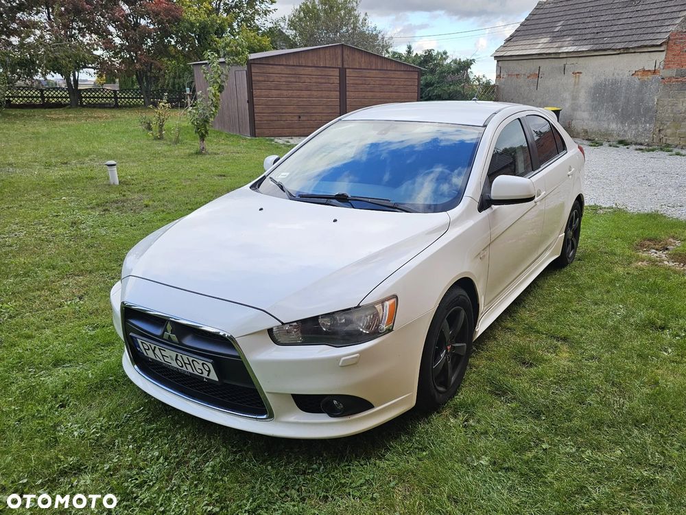 Mitsubishi Lancer 1.8 Invite - 1