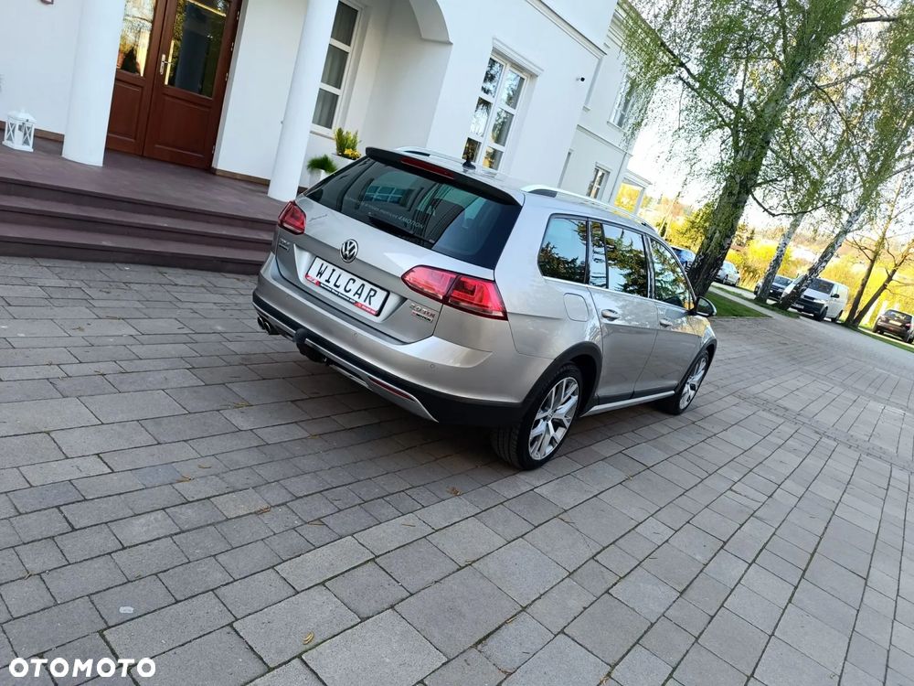 Volkswagen Golf Alltrack 2.0 TDI 4Motion BlueMotion Techn DSG - 17
