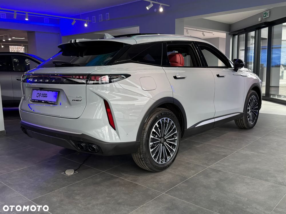 Omoda 9 1.5 Super Hybrid Exclusive AWD - 6