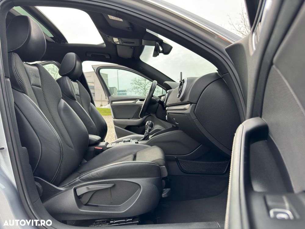 Audi A3 1.4 TFSI ack S line Sportpaket - 32