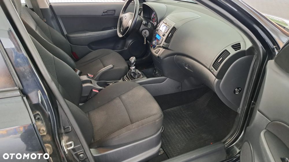 Hyundai i30 1.4 Comfort - 15