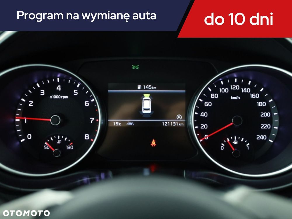 Kia Ceed - 10