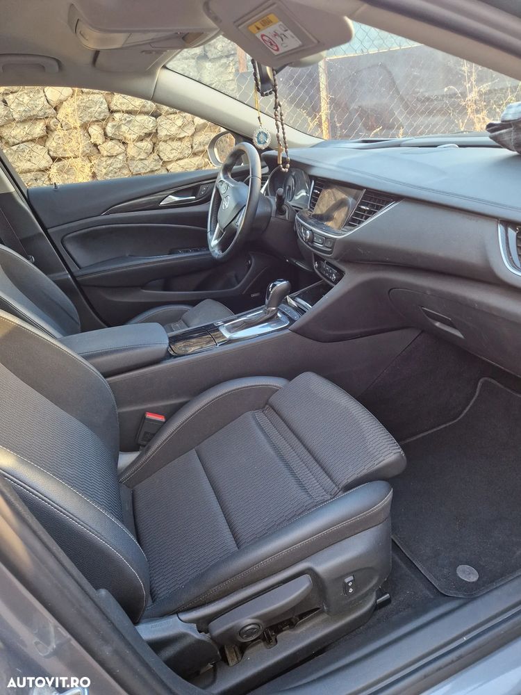 Opel Insignia - 7