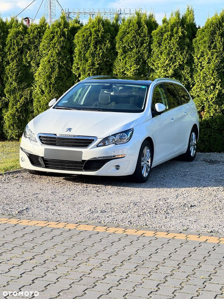 Peugeot 308 1.6 BlueHDi Allure S&S - 4