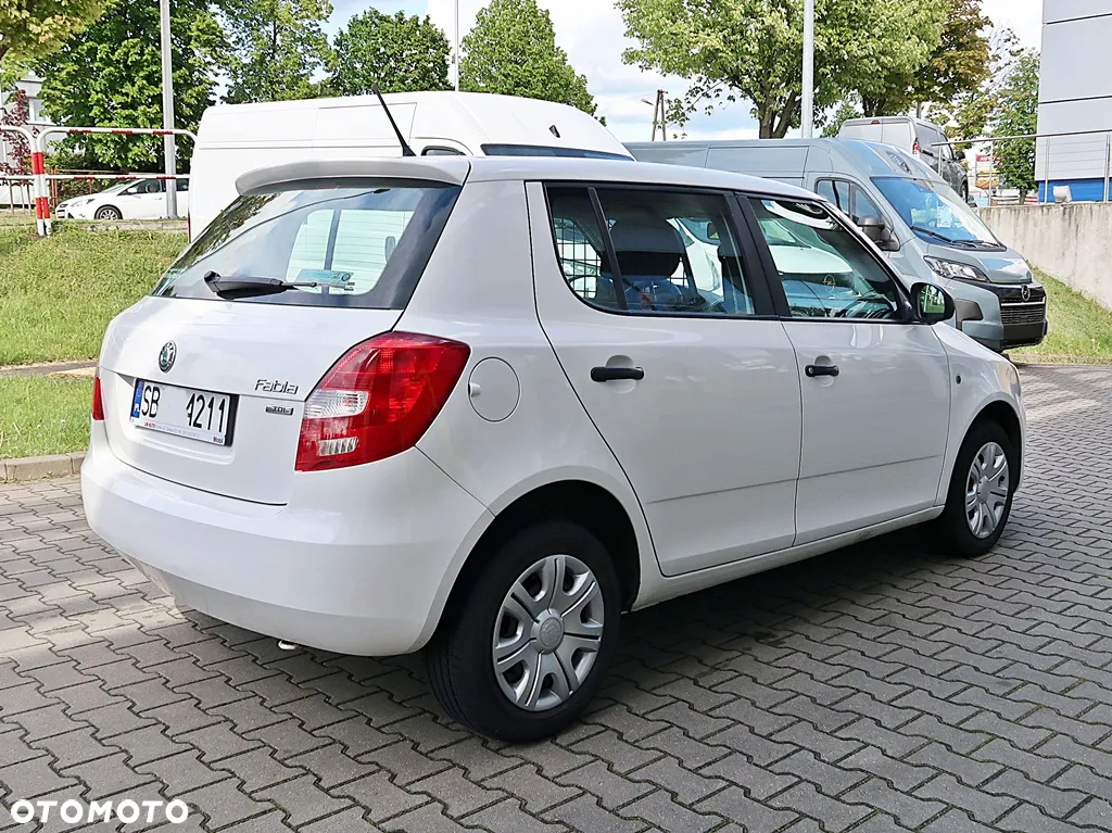 Skoda Fabia 1.6 TDI DPF Classic - 4