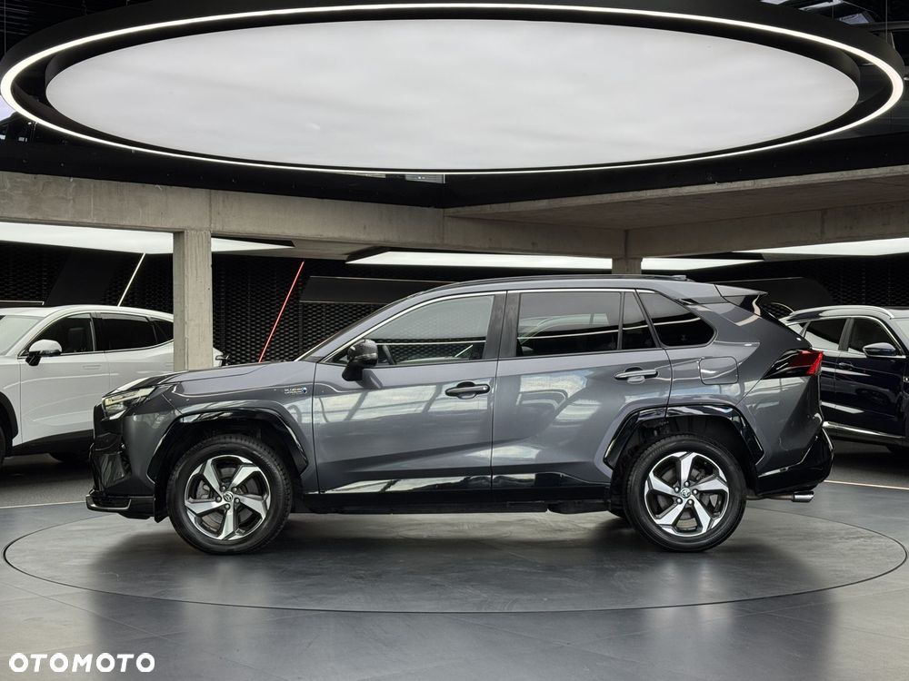 Toyota RAV4 - 3