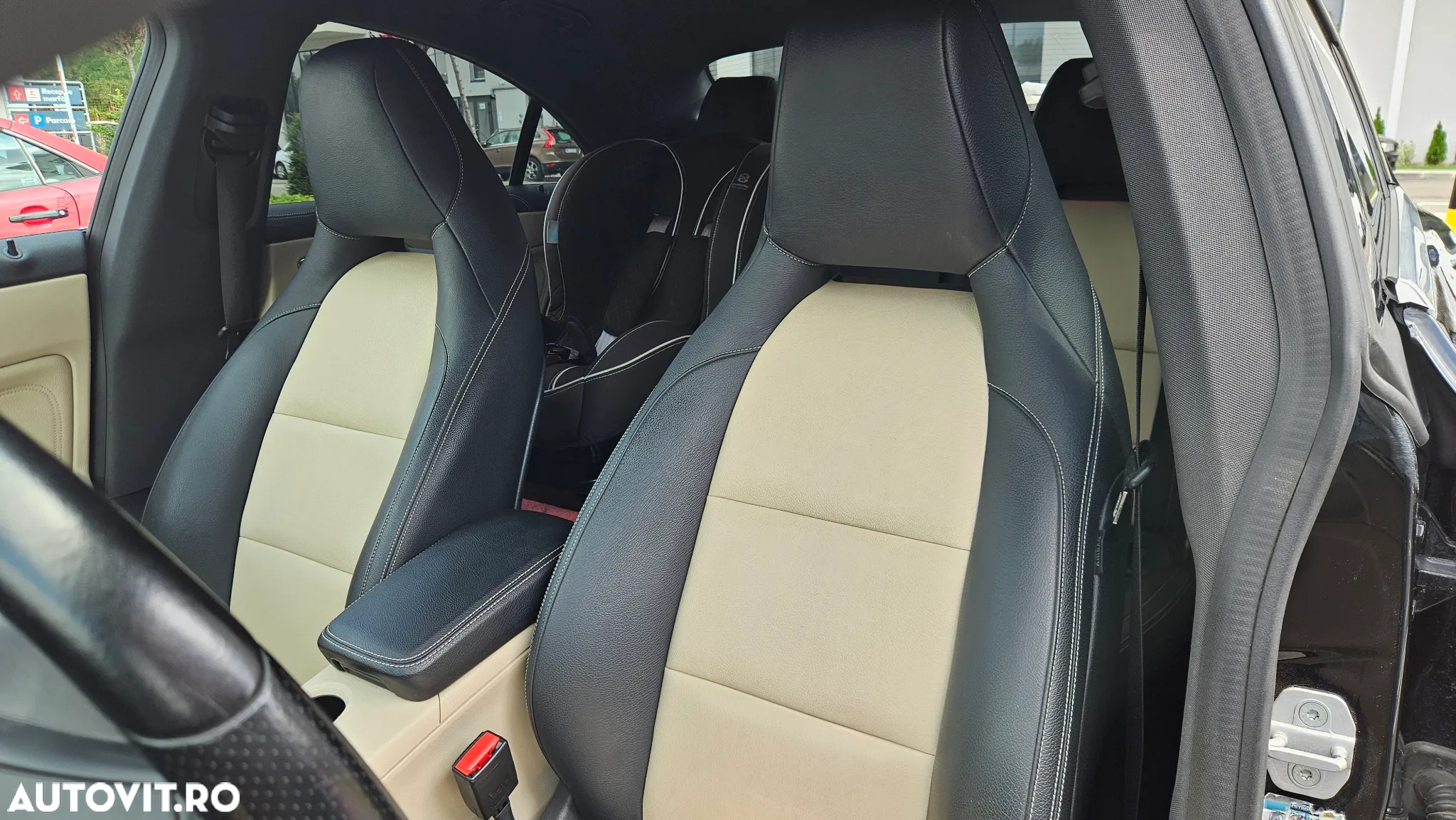 Mercedes-Benz CLA 200 d 7G-DCT - 12