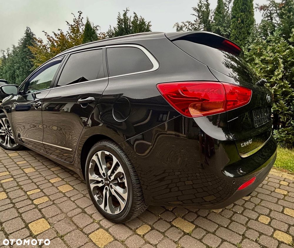 Kia Ceed Cee'd 1.6 CRDi XL - 4