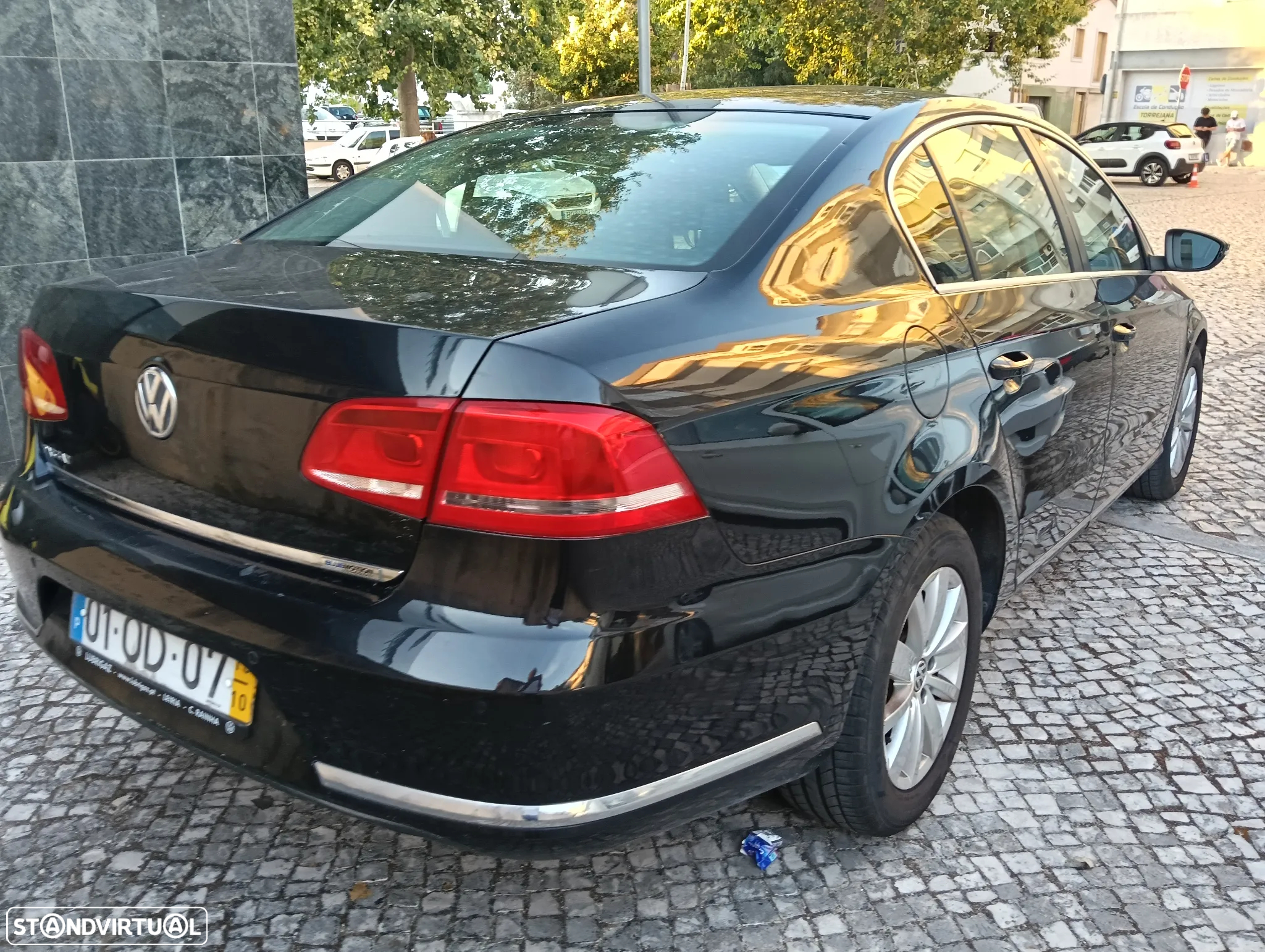 VW Passat 1.6 TDI BlueMotion - 4