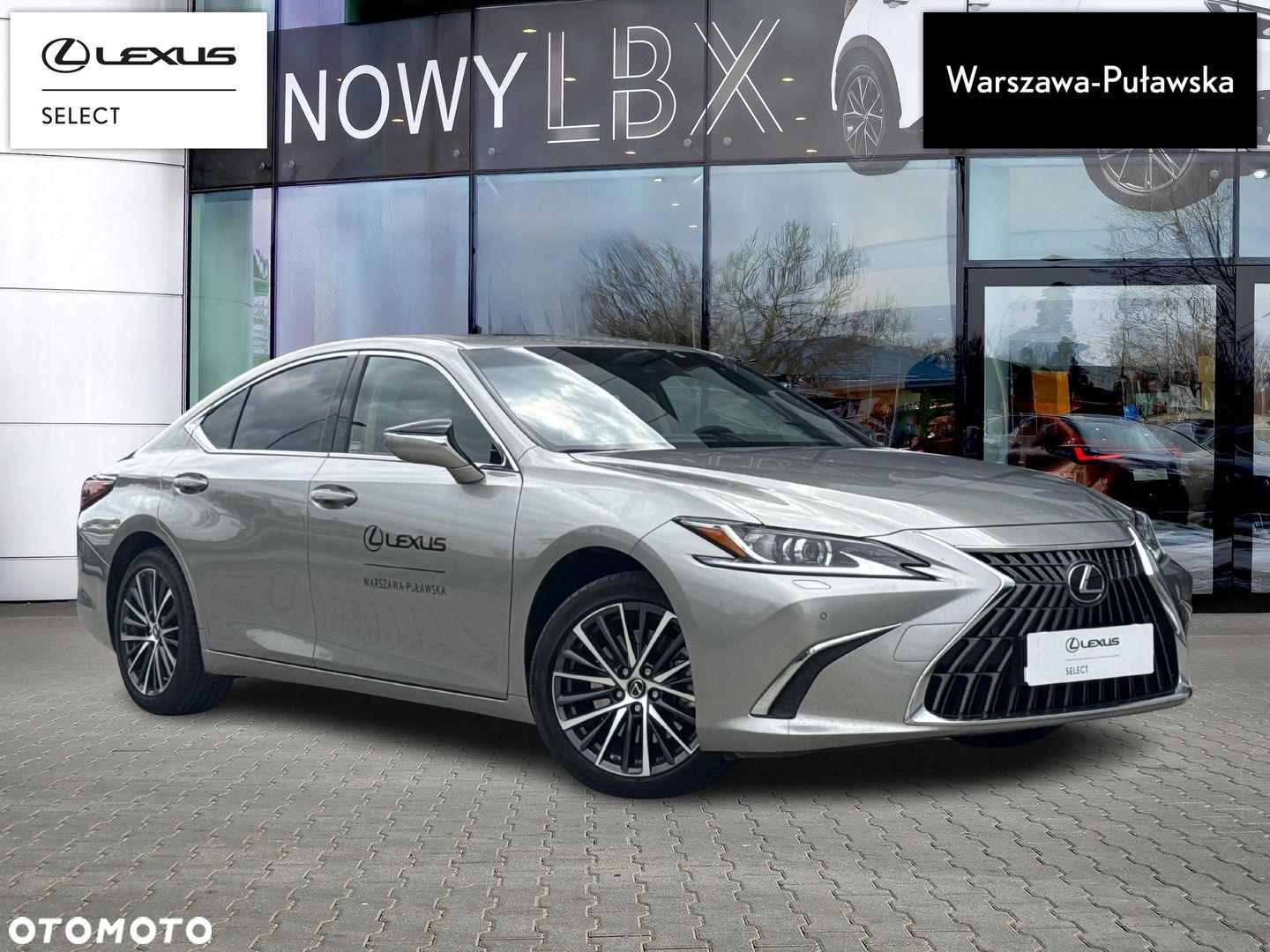 Lexus ES - 4
