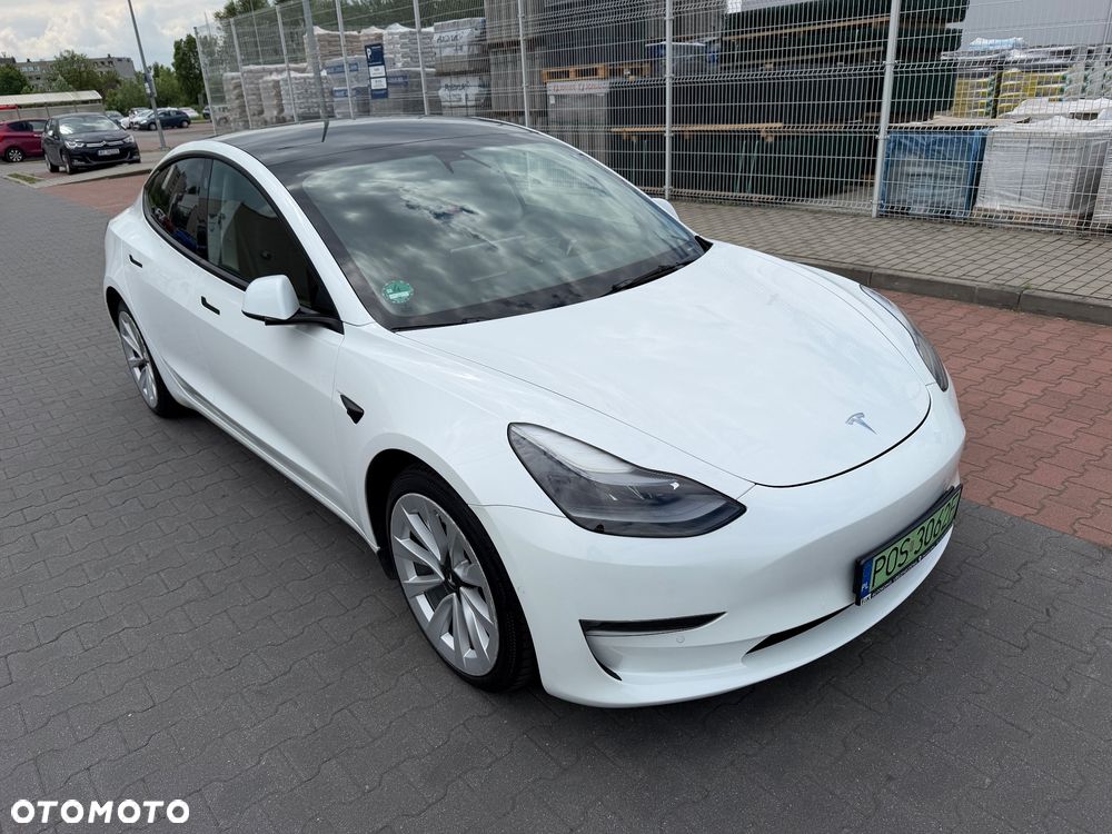 Tesla Model 3 Langstreckenbatterie Allradantrieb Dual Motor - 5