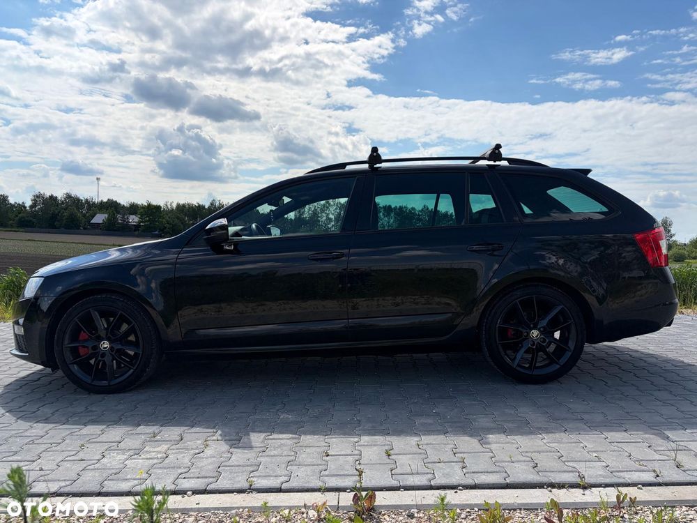 Skoda Octavia 2.0 TDI DSG RS - 28