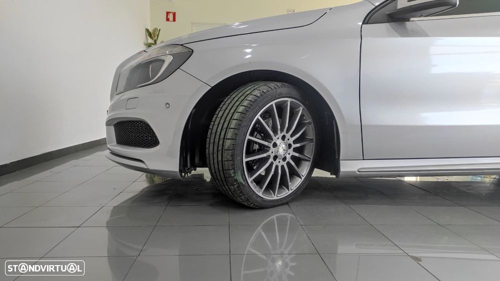 Mercedes-Benz A 200 CDi BE AMG Line Aut. - 42