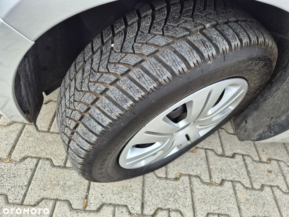 Ford S-Max 2.0 TDCi DPF Trend - 21