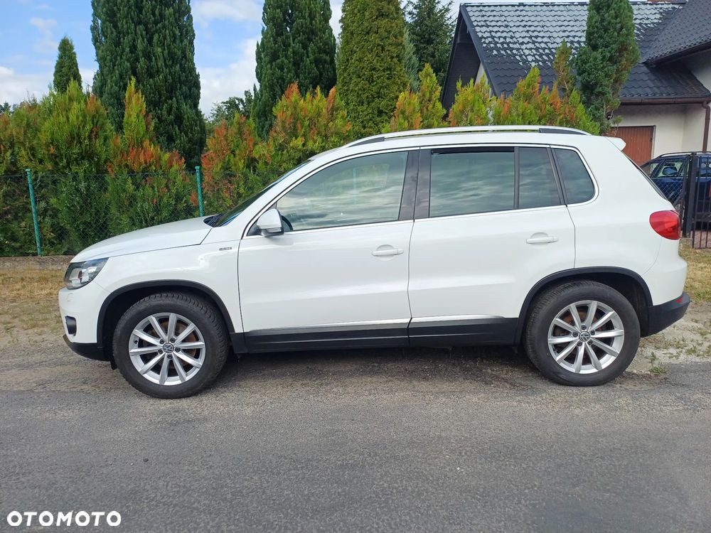 Volkswagen Tiguan 2.0 TDI SCR BlueMotion Technology Lounge Sport & Style - 12