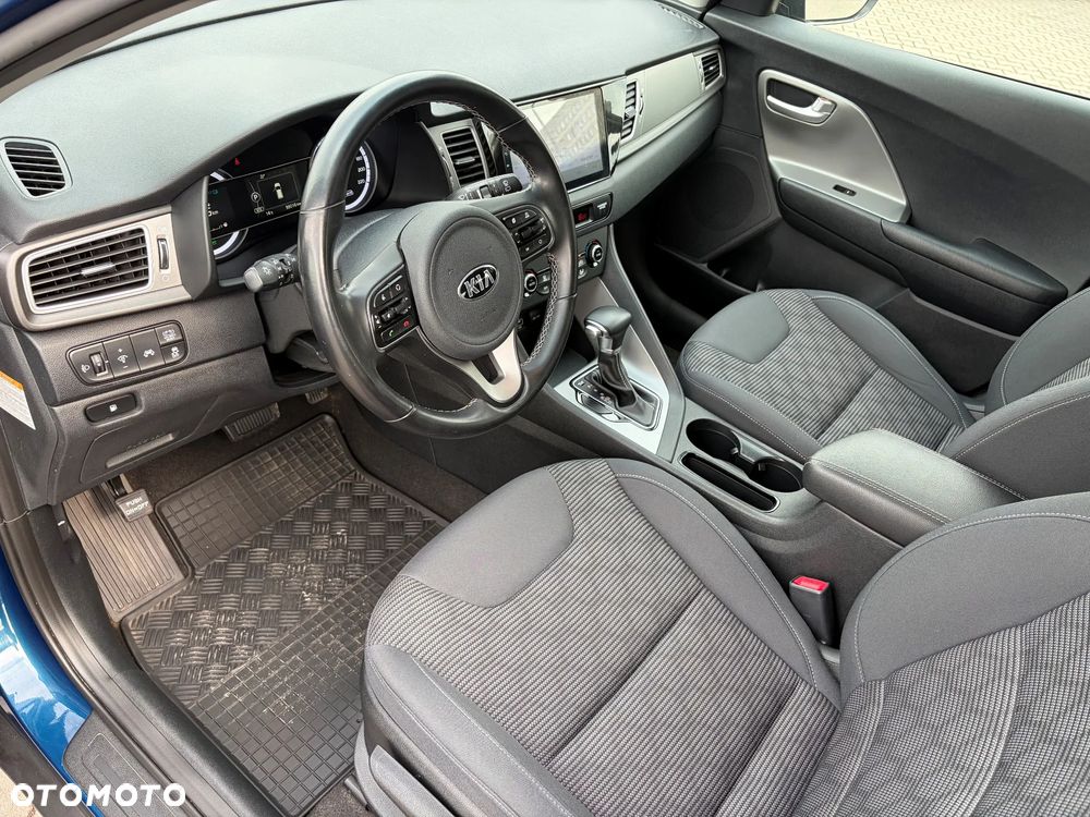 Kia Niro 1.6 GDI Hybrid M - 9