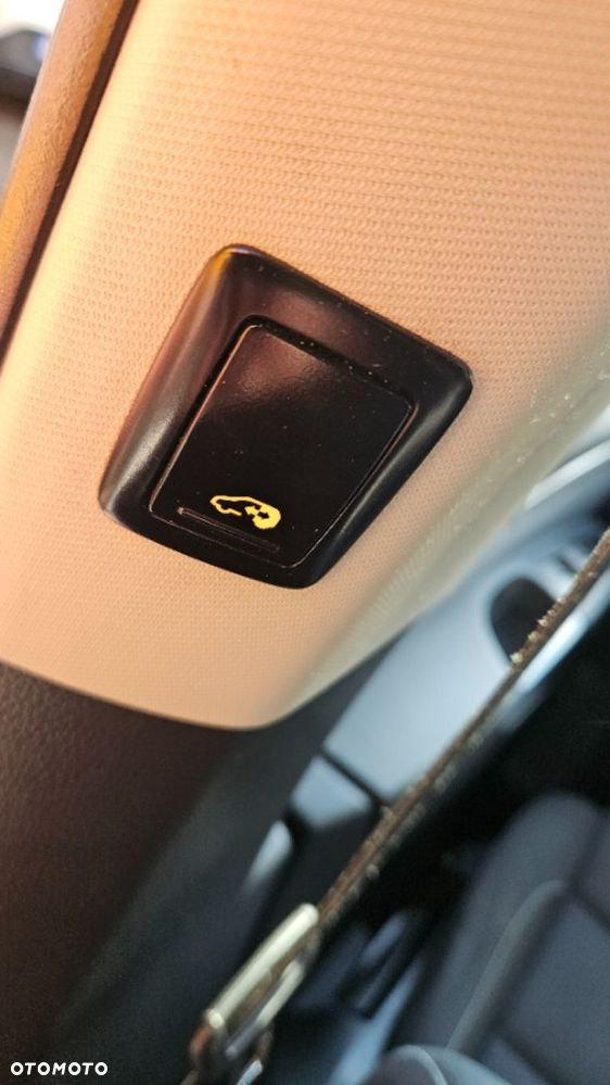 Volkswagen Sharan 2.0 TDI DSG BlueMotion Technology Match - 25