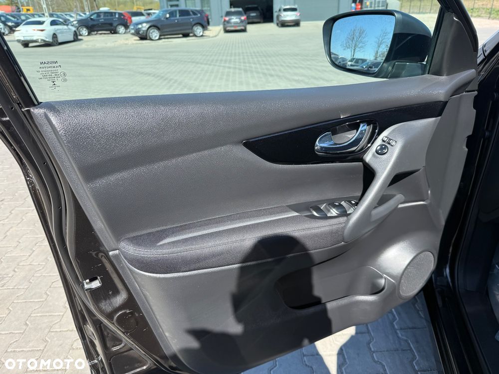 Nissan Qashqai 1.6 DIG-T N-Tec - 20