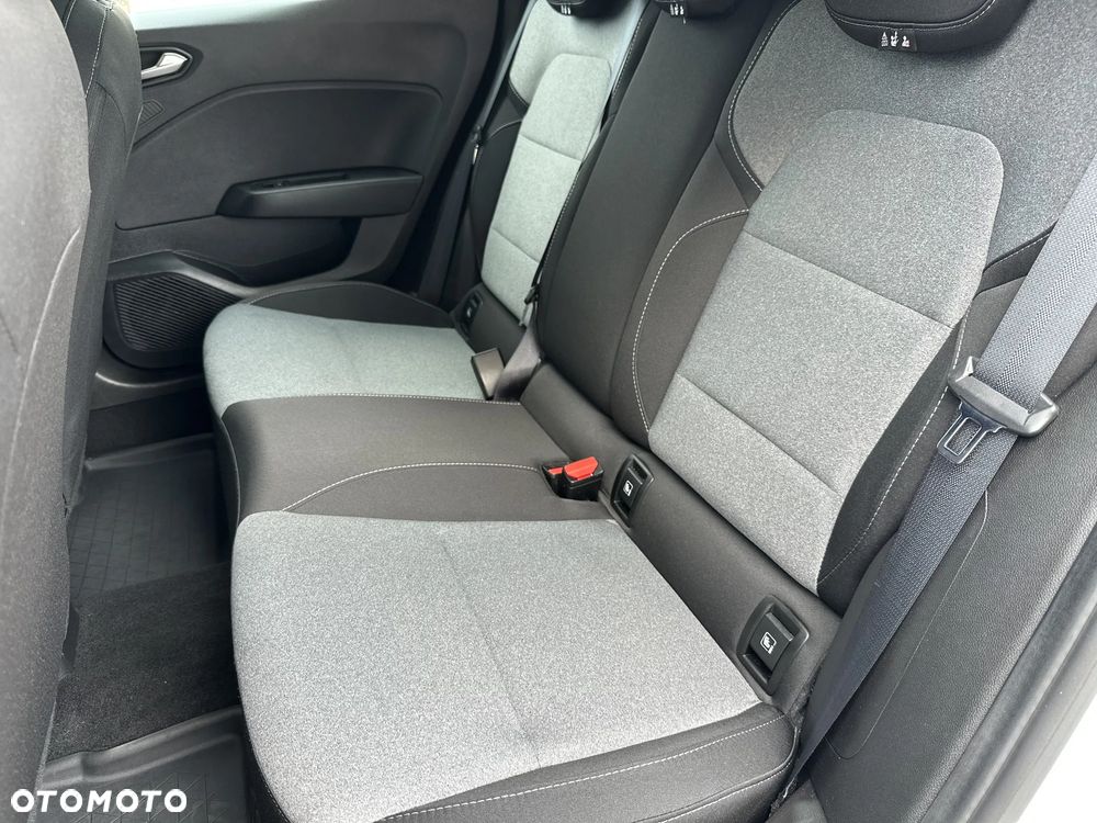 Renault Clio - 17