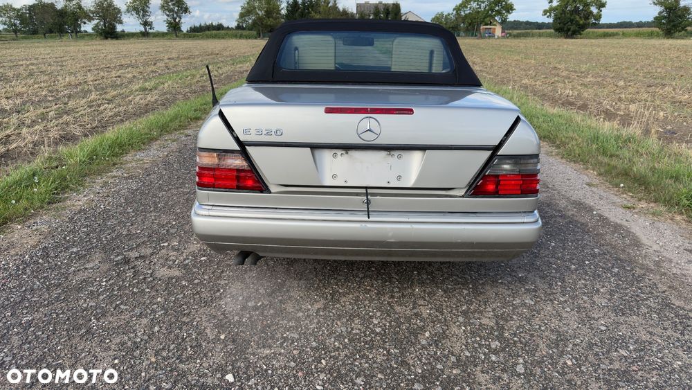 Mercedes-Benz Klasa E - 5