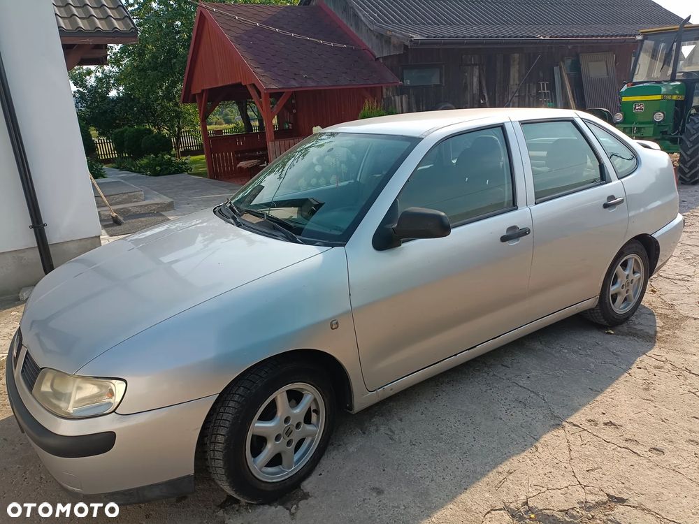 Seat Cordoba - 1