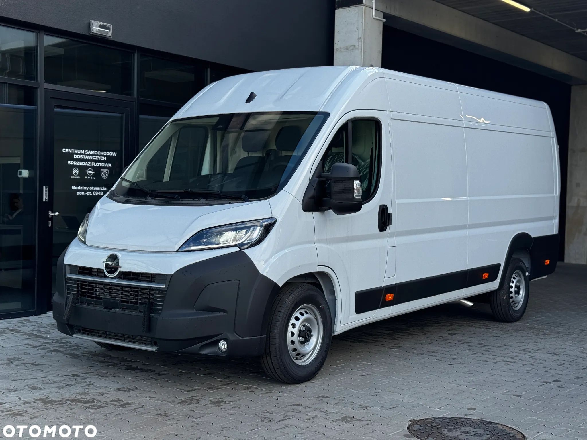 Opel Movano - 1