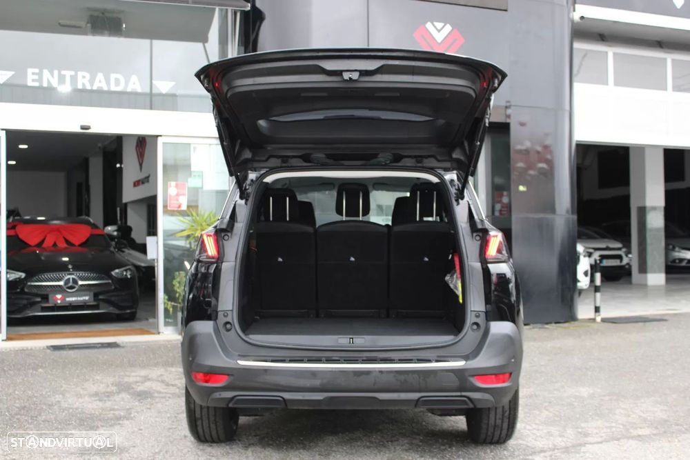 Peugeot 5008 1.5 BlueHDi Allure Pack EAT8 - 29